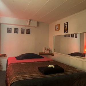 Thai Massage in Hvidovre
Storkøbenhavn

Tel: 52641736 // #6
