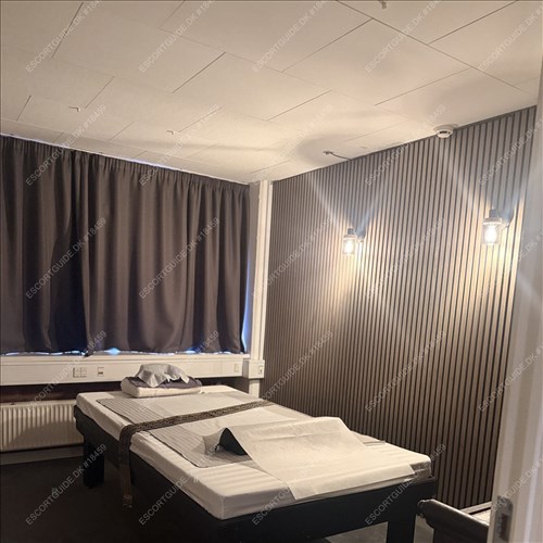 Ægte thaimassage i vallensbækvej 44 . Vi har flere dygtige og professional massører 