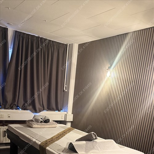 Ægte thaimassage i vallensbækvej 44 . Vi har flere dygtige og professional massører 