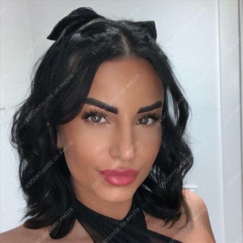 HOLIDAY•Beauty Jenny• | ☎️ 52616407