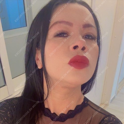 MARIA  A FEW DAYS BIG ASS NEW VIDEO AND PHOTOS BIG ASS 👑THE QUEEN OF FACCESSITING❄️OIL PARTY