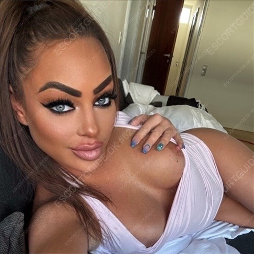 💛LAST DAY💙30 MIN DISCOUNT💙SWEET EVITA 💎EXCLUSIVE💎 FULL SERVICE💎💙🩵💎APPLEPAY/CASH OR REVOLU