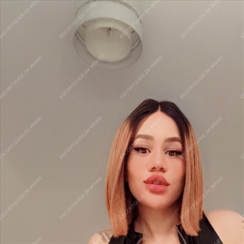 first time at Brønshoj kisses with tongue, golden shower, full service party all night