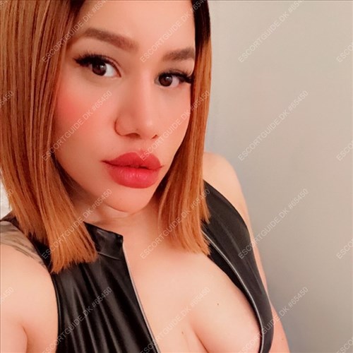 first time at Brønshoj kisses with tongue, golden shower, full service party all night