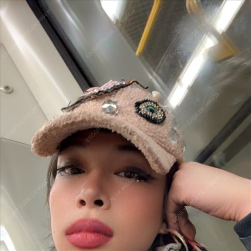 thaiLadyboy-kate