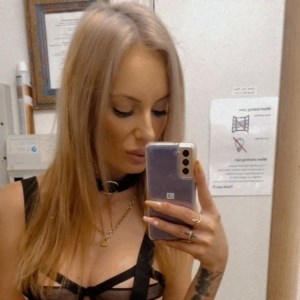  ~ANNE~Outcall~Telefon sex~Couples ~BDSM~ Mobile Pay ~cash~ revolut~paypal~Deluxe blond girl~100% re
København

Tel: 52618292 // #37