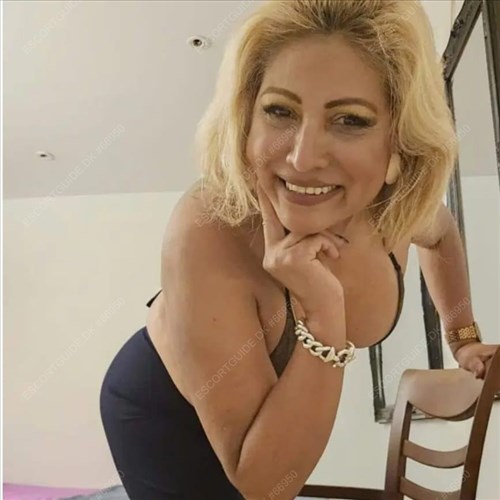 HELLEN MATURE, DOMINA CARIÑOSA, YOUR BEST OPTION.