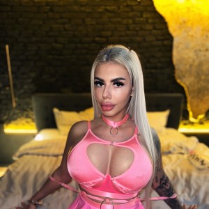 Emma- first time in DK- Big boobs- best blowjob
København

Tel: 49903266 // #64