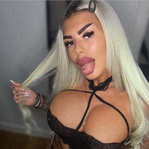 Emma- first time in DK- Big boobs- best blowjob
København

Tel: 49903266 // #3