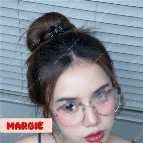 Sexy and very cute new girls Margie 22 years and Tina 24 years