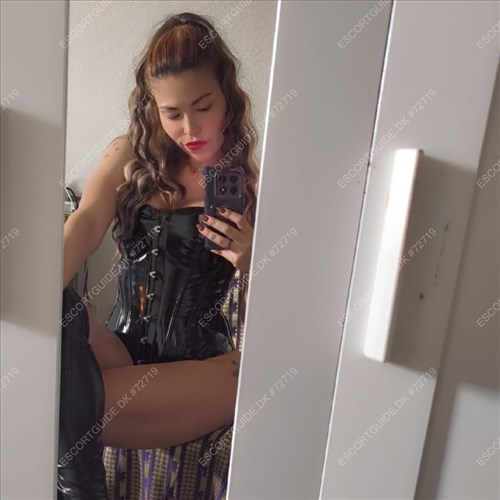 Astrid 💋 ❤️‍🔥Burning Passion ❤️‍🔥Hvidovrevej CASH/EURO/REVOLUT/CARD/PayPal 