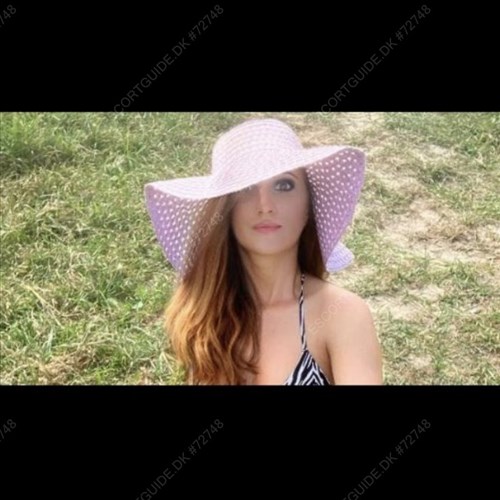 Lisa G escort, gfe, bj,deep t, sex,squirt,company, massage,webcam sex, online, and lot more,Whatsapp