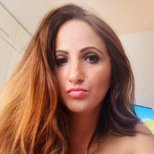 Lisa G. escort massage, sexy company, bj, GFE, Whatsapp/Signal | ☎️ 71479977