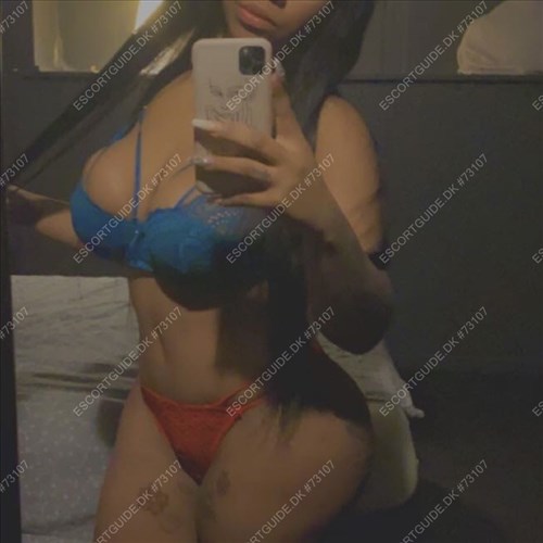  👅💦New black girl Big ass  oil tits party  facesitting 24/7pay credit card,revolut,dollar and euro