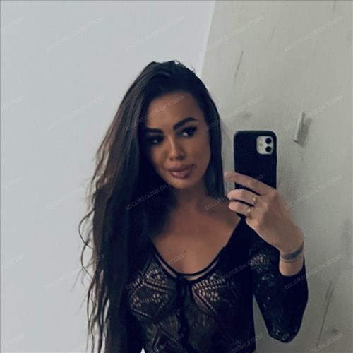 💋💋💋Pretty Young slim SOPHIE ESCORT Tel:  52 63 61 30❤️❤️❤️ | ☎️ 52636130