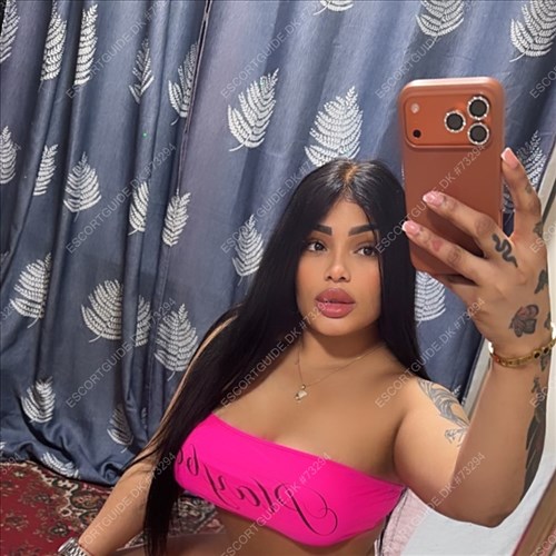 I'm SOPHIA, a great professional blowjob giver with a big ass 🍑 New in DK 💦🍑🌹 Party 24/7 🎉