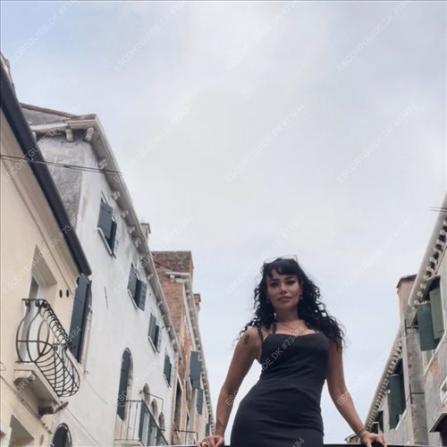 Siena - Awaken Bliss Tantric Energy Orgasm Massage