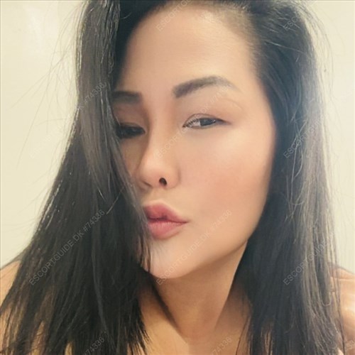 Thai girl frederikssund 30 MIM 500KR HJ HOT SERVICE 😘