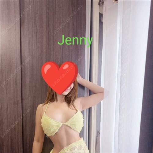 New Thai girl Duo  in København (Anal if not too big)