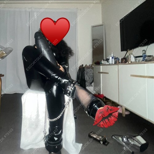 BELLA LATINA ,LOVE PUSSY DRIP ♥️💦💦24/7