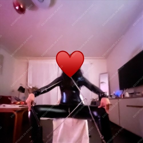 BELLA LATINA ,LOVE PUSSY DRIP ♥️💦💦24/7