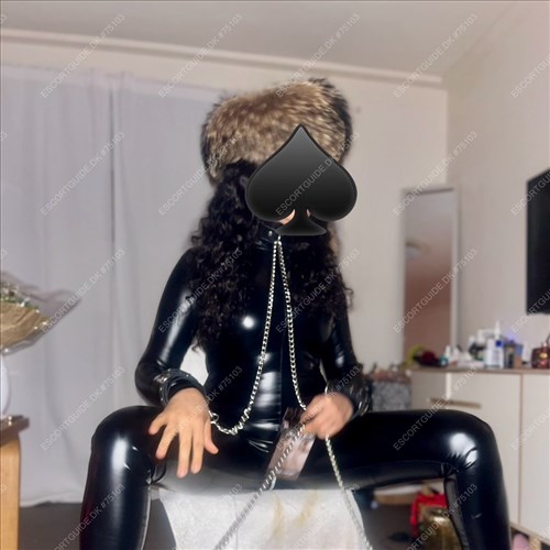 BELLA LATINA ,LOVE PUSSY DRIP ♥️💦💦24/7