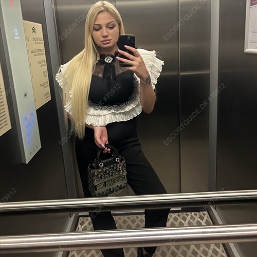 100% real Veronica GFE🔥 Party 🔥