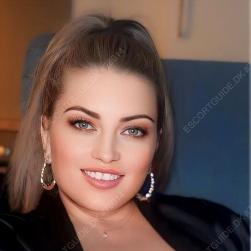 PARTY,❄️ HOT,👅AND SEXY❤️ Karina