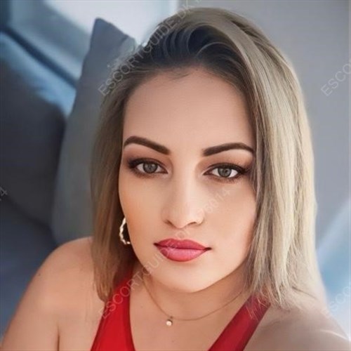 PARTY,❄️ HOT,👅AND SEXY❤️ Karina