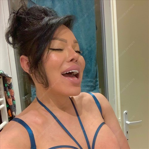 Ts VIVIANY, Venezuelan, first time in Copenhagen