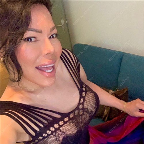 Ts VIVIANY, Venezuelan, first time in Copenhagen
